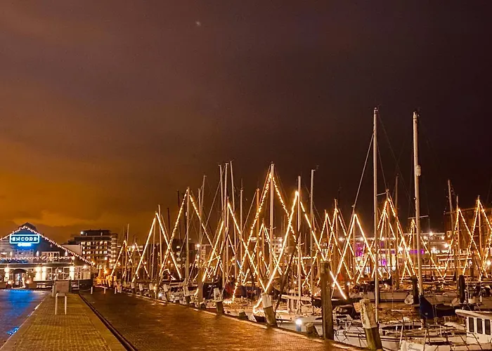 아파트 Scheveningen Diamond View And Harbour *