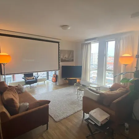 Scheveningen Diamond View And Harbour *