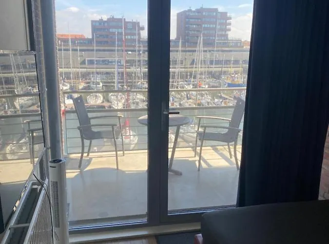 Scheveningen Diamond View And Harbour *