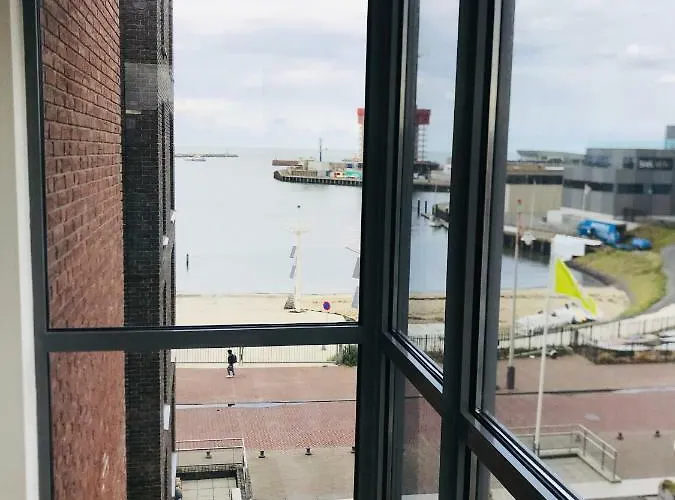 Scheveningen Diamond View And Harbour * La Haya