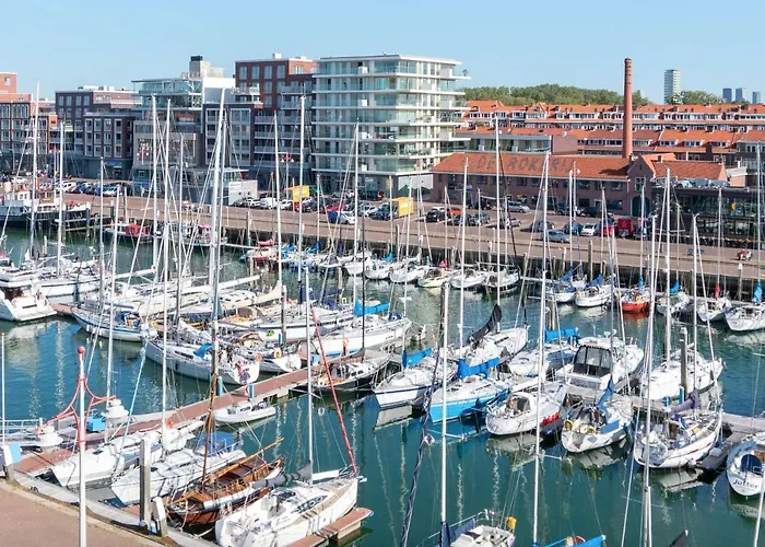 Scheveningen Diamond View And Harbour * La Haya